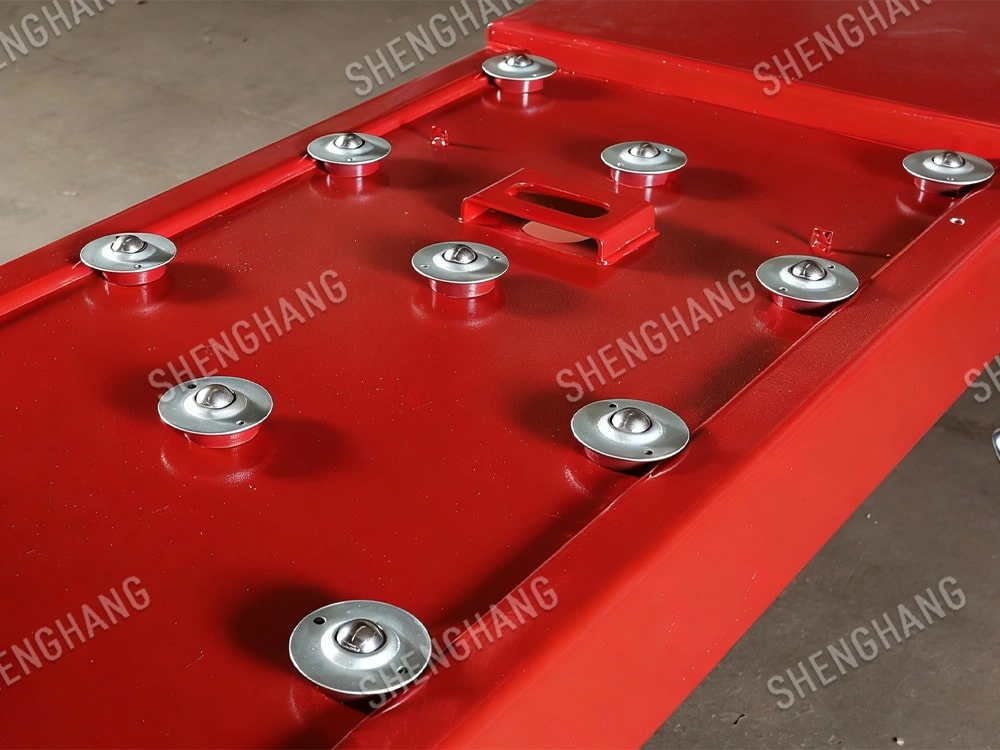 Rolling bearing designis adopted under theside slide plate 