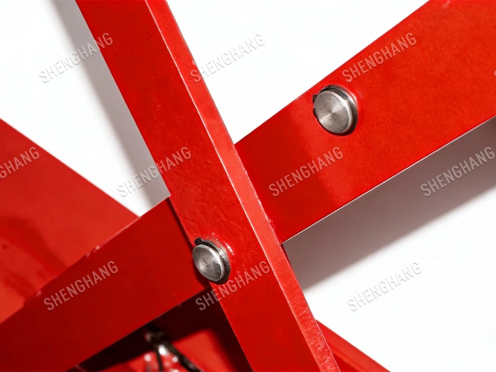 Strengthening arm design 